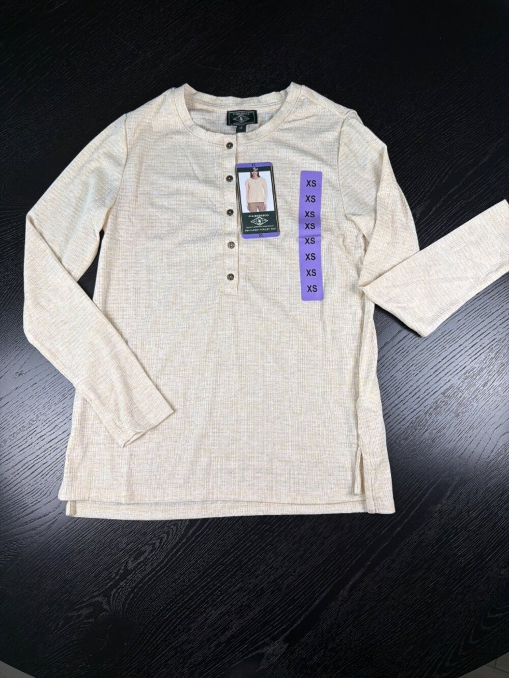 G.H. Bass & Co. XS Textured Henley Top In Tan Long Sleeve Button Detail - Picture 2 of 4